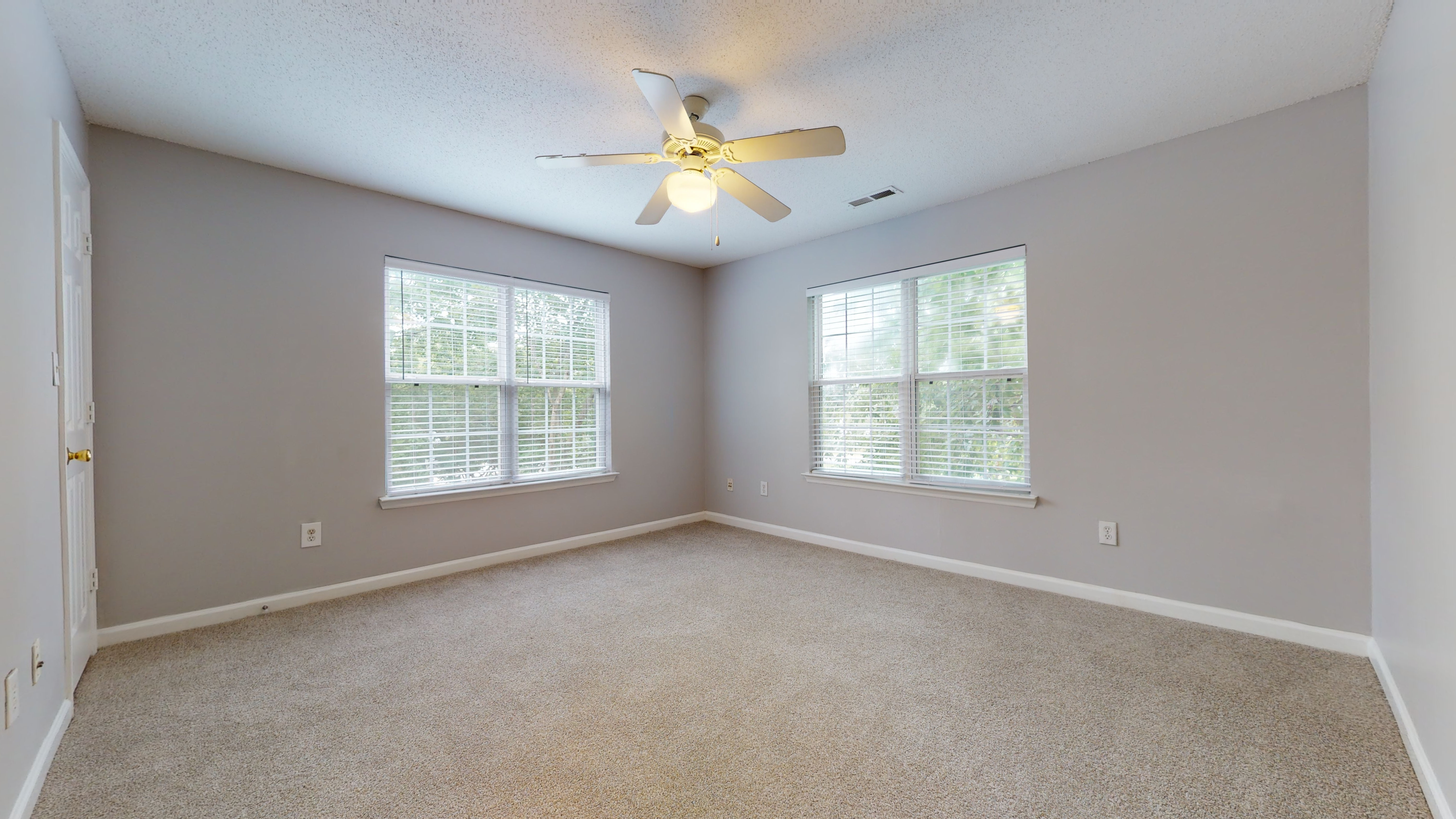 Northstone apartments bedroom