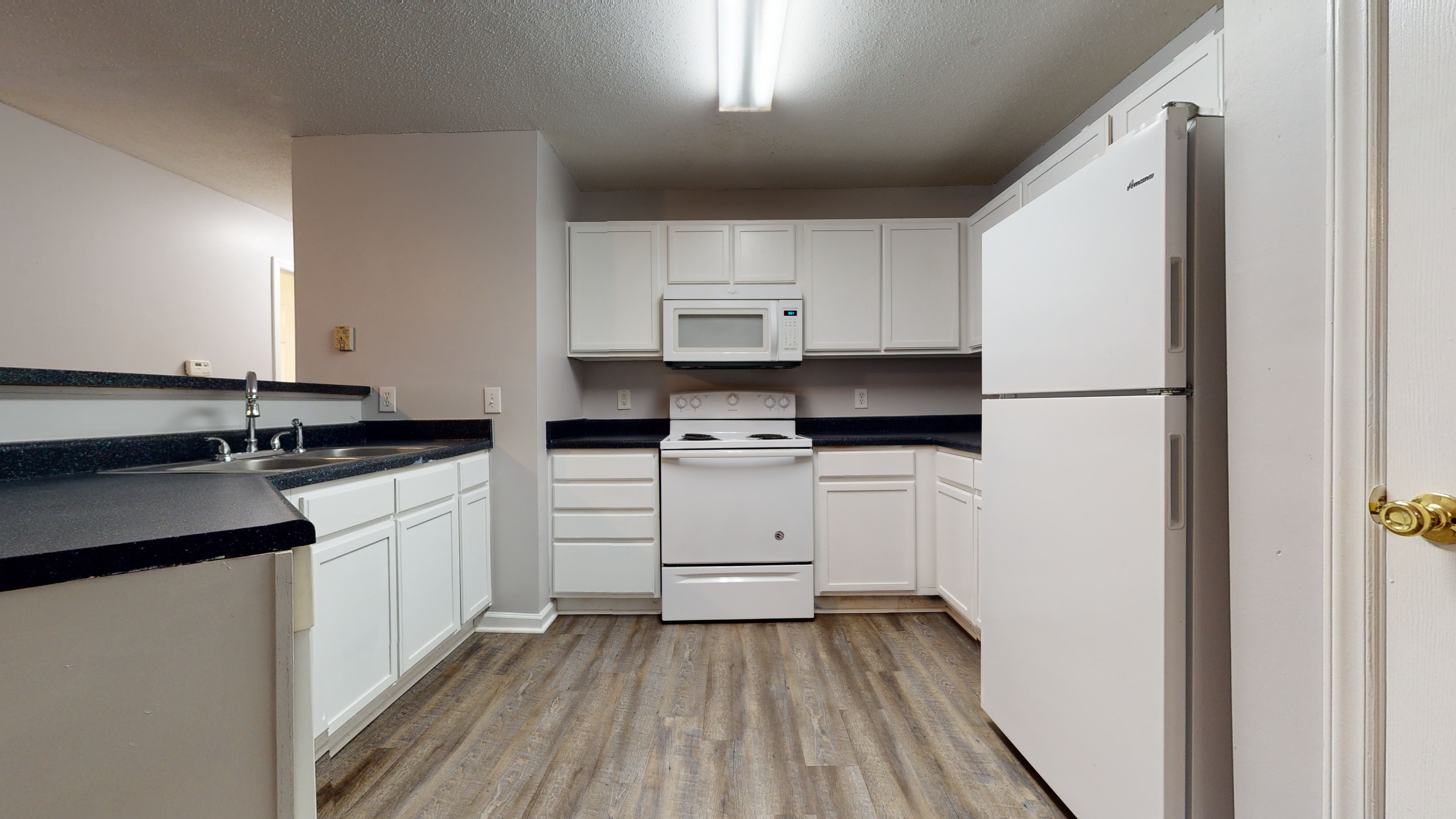 Northstone apartments kitchen